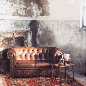 Vintage bank huren Utrecht Loods of Rentals